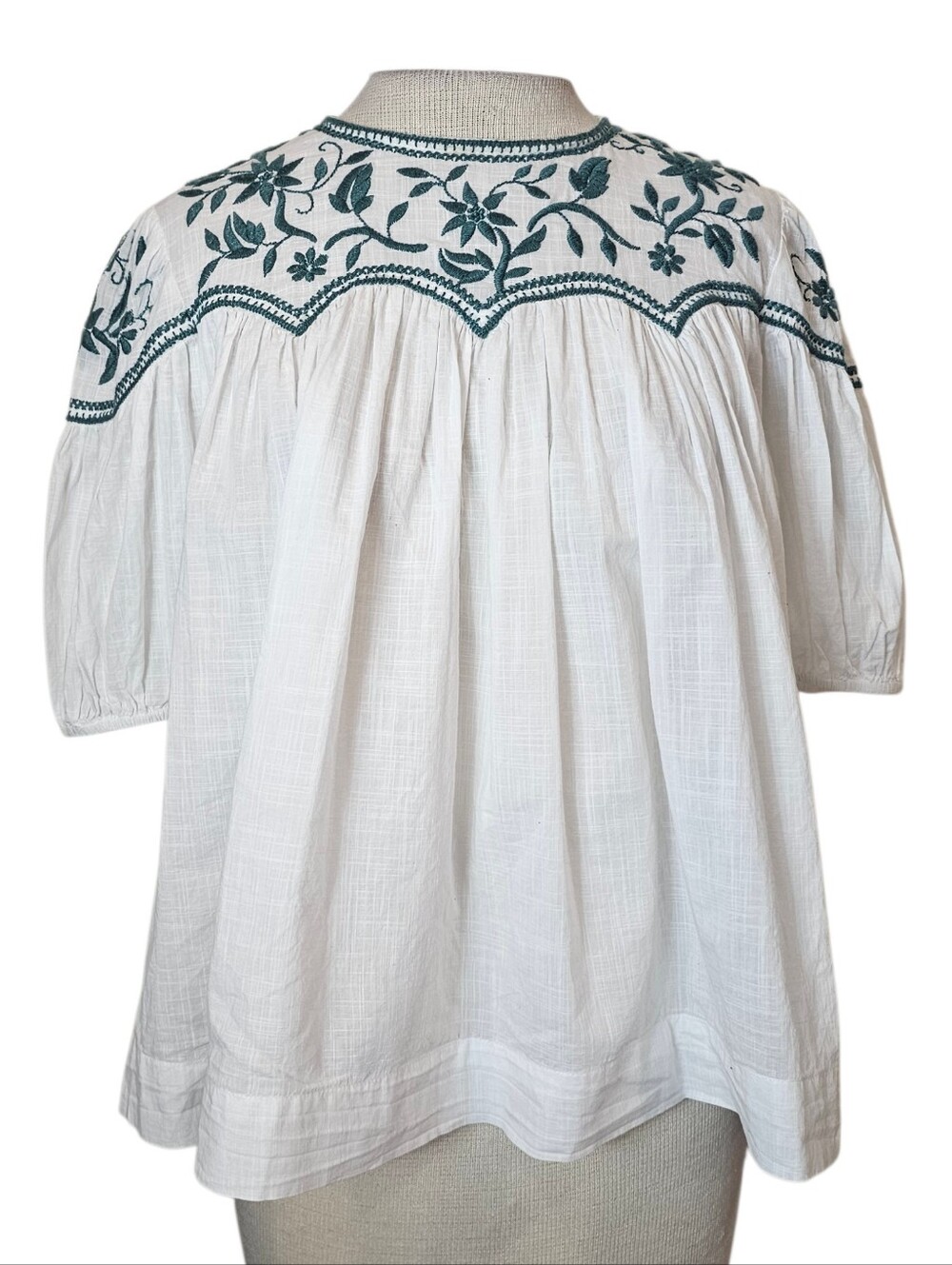 The Great Sun Prairie Top Size 0 100% Cotton White Peasant Embroidered Floral
